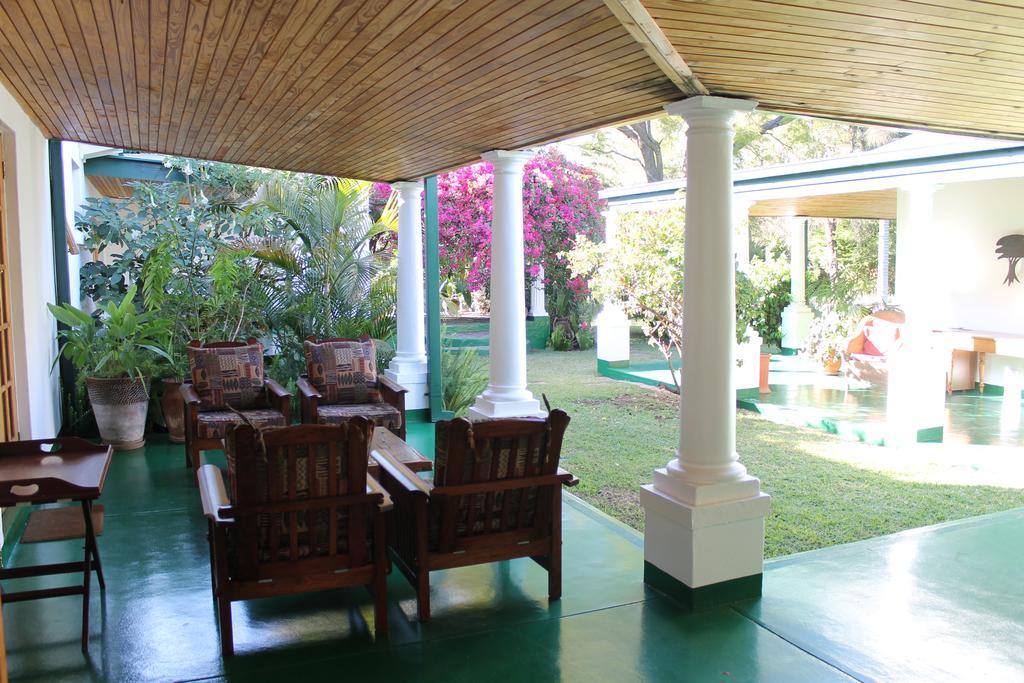 York Lodge Harare Buitenkant foto